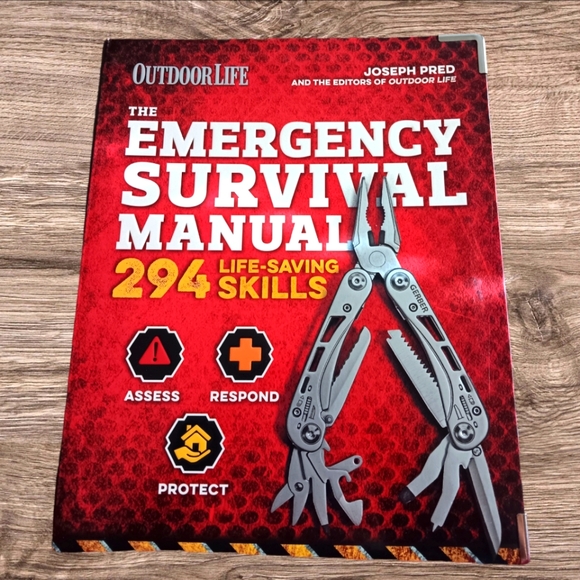 Emergency Survival Book - Picture 1 of 9